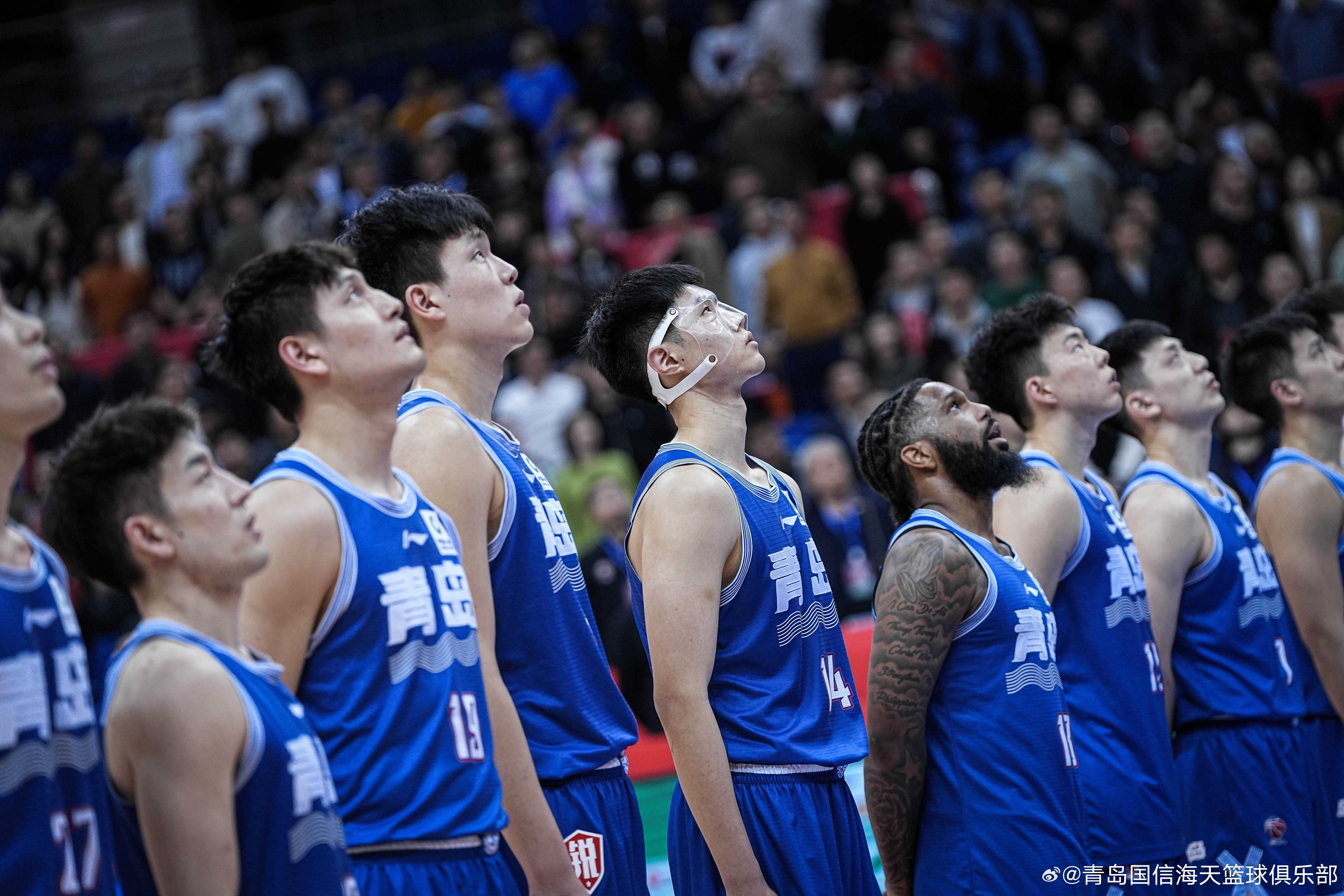 中国男篮联赛掀起热潮，球迷争相观战