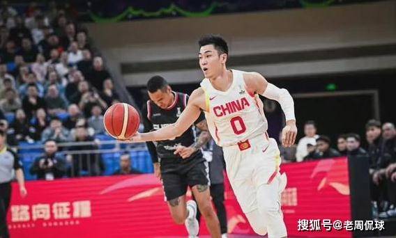 山东男篮备战对抗福建队，全队精神抖擞